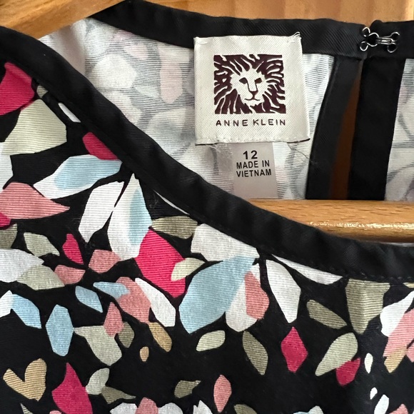 Anne Klein Womens Floral Peplum sleeveless, size 12 - Picture 2 of 14